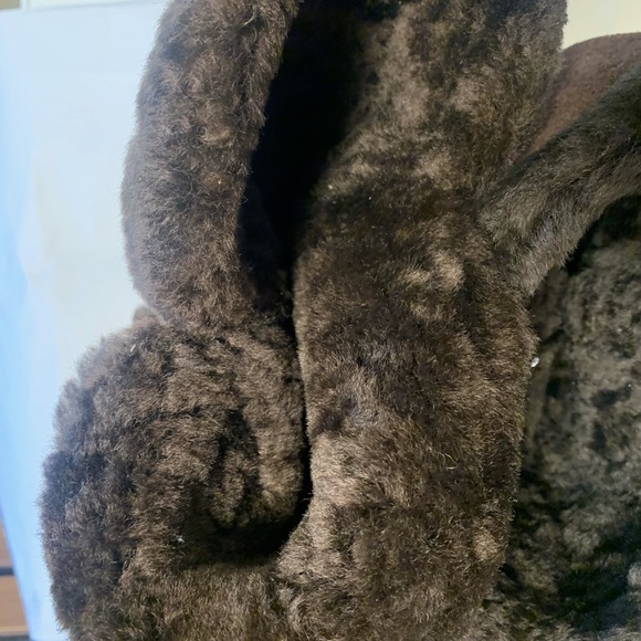 UGG Australia Bailey Button Triplet II Boots - Picture 6 of 11